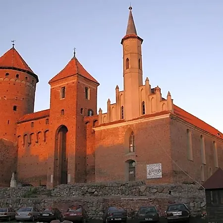 Zamek 3*